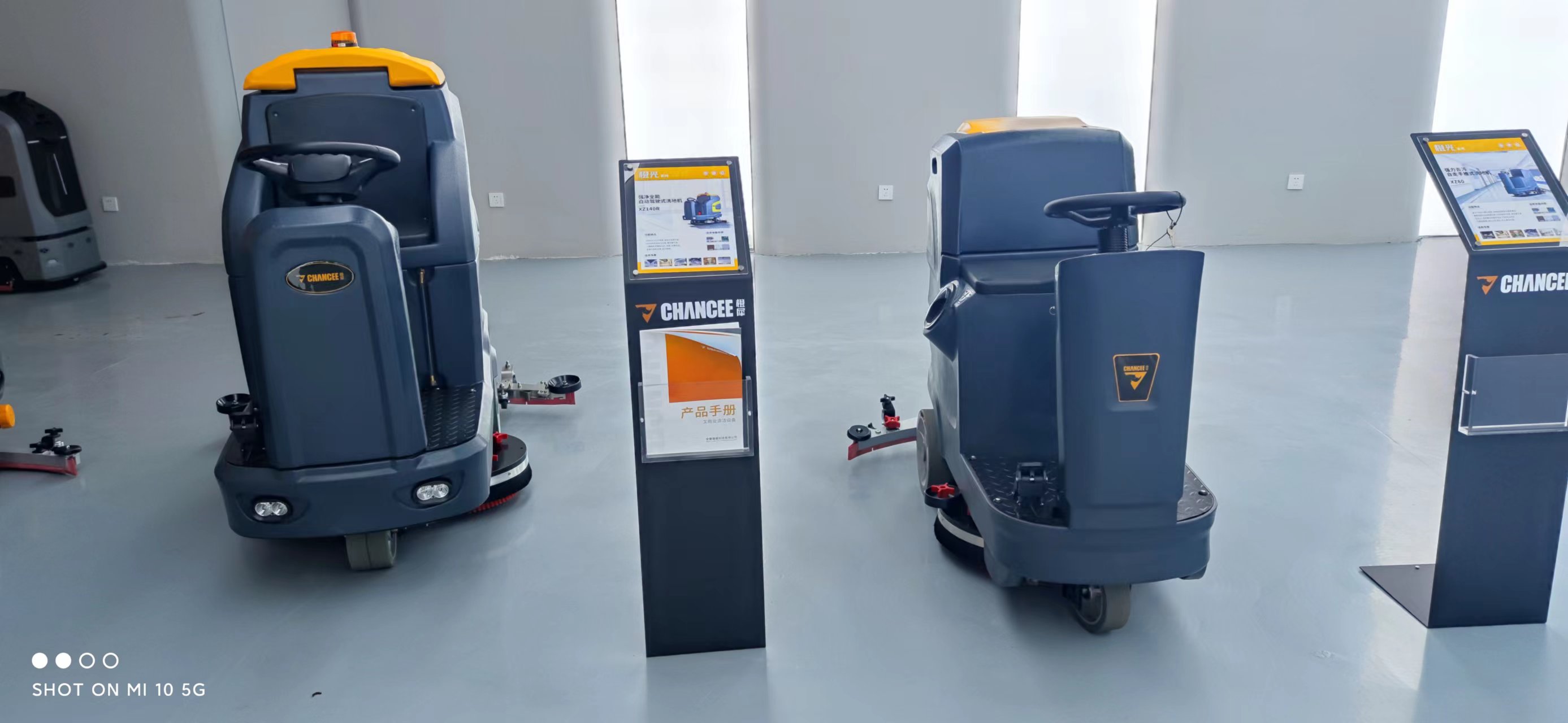 為什么很多人選擇洗地機進行清潔工作? 為什么很多人選擇洗地機進行清潔工作?